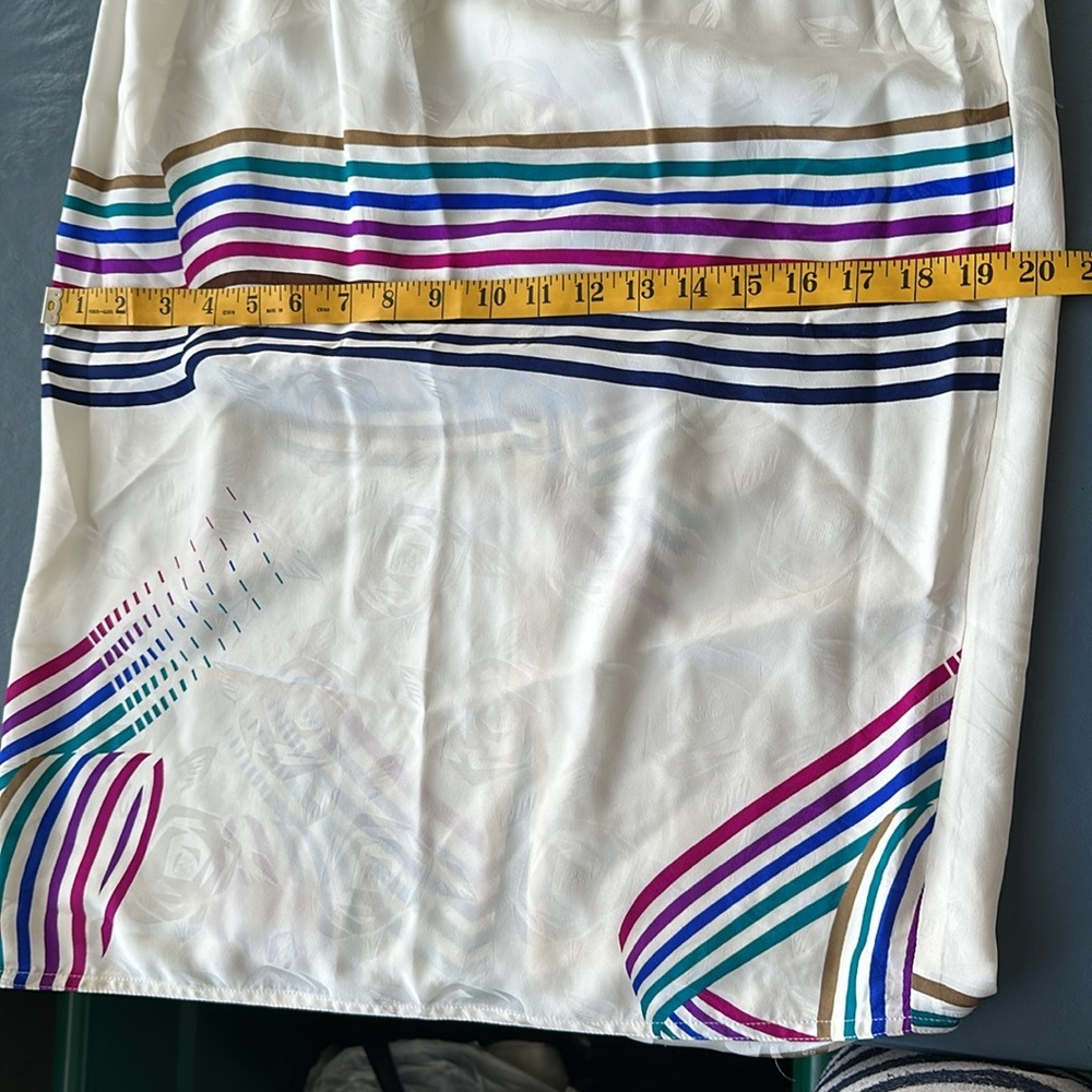 v i n t a g e... Argenti Silk Skirt and Blouse Size 12 - Picture 16 of 17